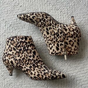 Sam Edelman Leopard Calf Hair Kitten Heel Ankle Booties Size 9.5 Pointed Toe